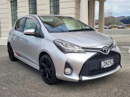 2015 Toyota Yaris 