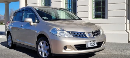 2010 Nissan Tiida 