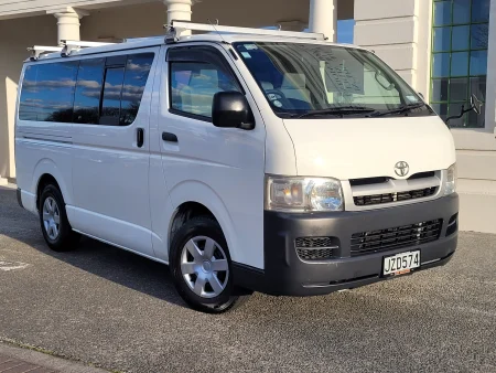 2006 Toyota Hiace 